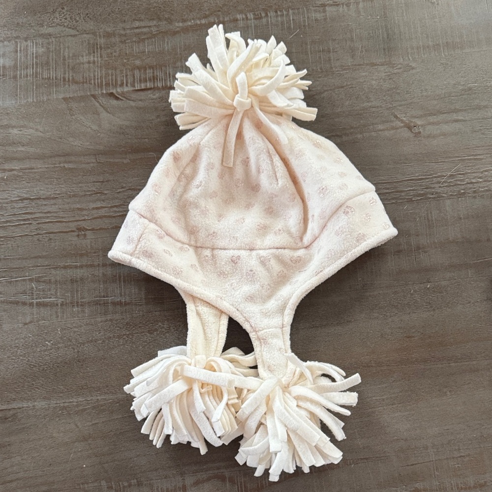 Gap Kids Cream Pom Pom Hat